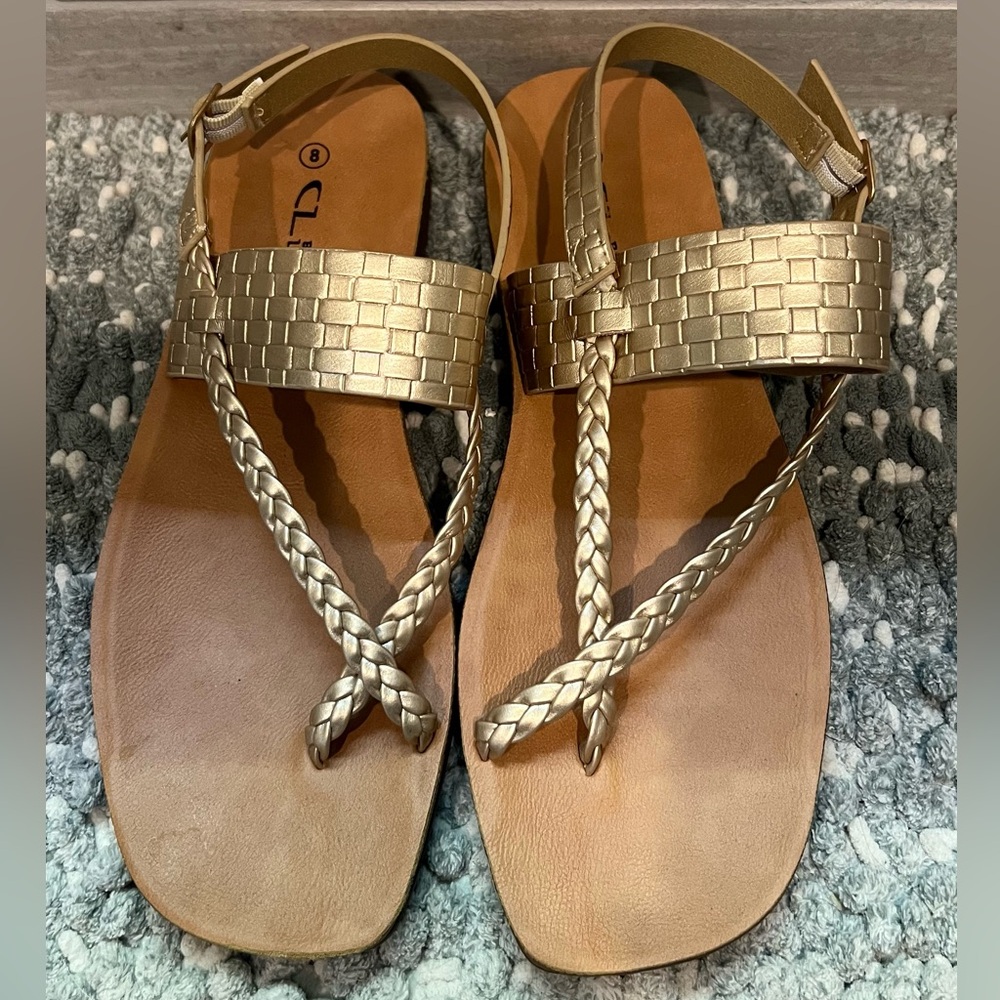 Chinese Laundry sandals